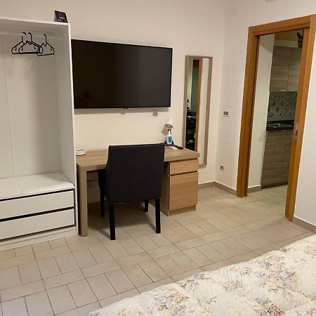 בארי Alex Comfort House מראה חיצוני תמונה